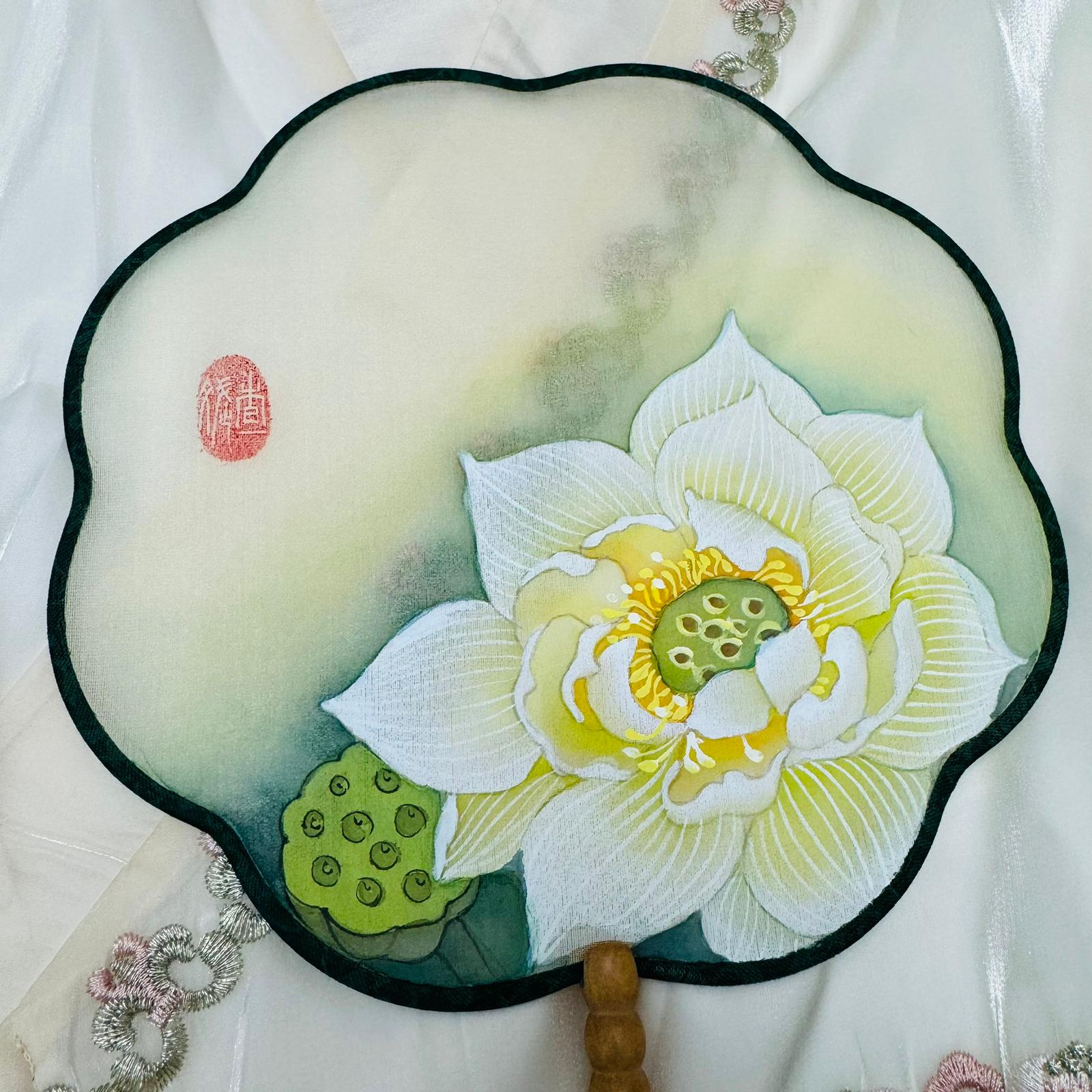 Chinese Ink Painting (Gongbi Fan Painting) Workshop 工笔扇面工作坊