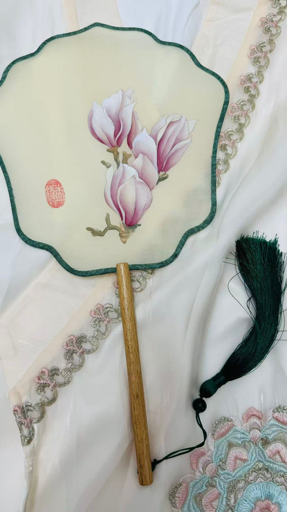 Chinese Ink (Gongbi Fan Painting) Workshop 工笔扇面工作坊