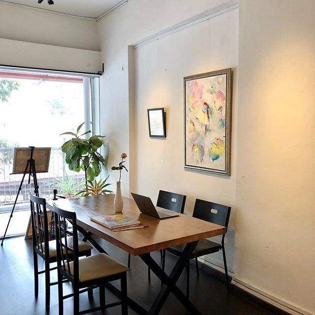 enjoying 4 Weeks Still Life Painting Course Singapore